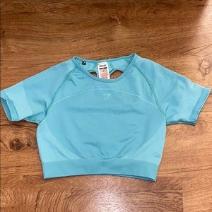 Gymshark Fitted Crop Top with Sleeves Sz. Medium